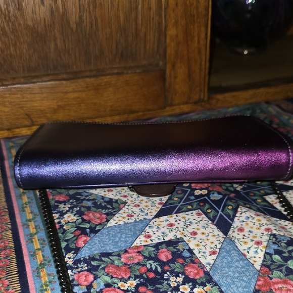 Coach Tabby Metalic Purple Ombre Clutch w/Chain Crossbody Strap NWT - Picture 9 of 11